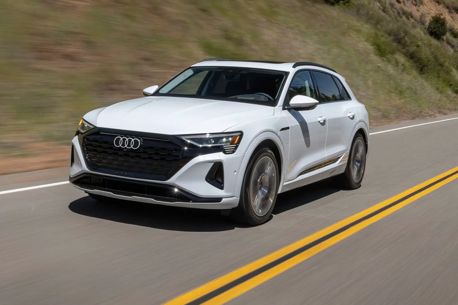 2024 Audi Q8 e-tron